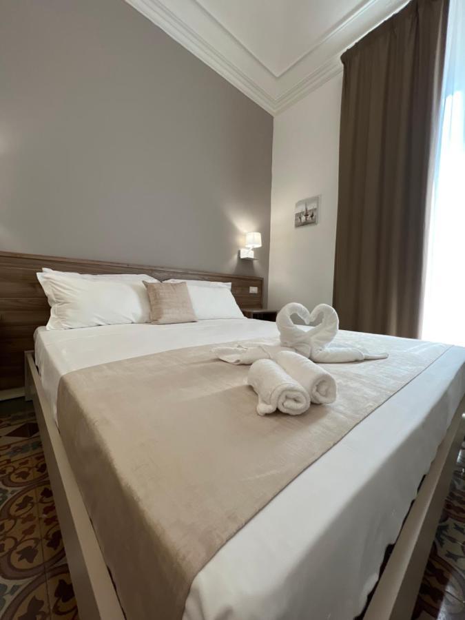 Nove Volte B&B Catania Ngoại thất bức ảnh