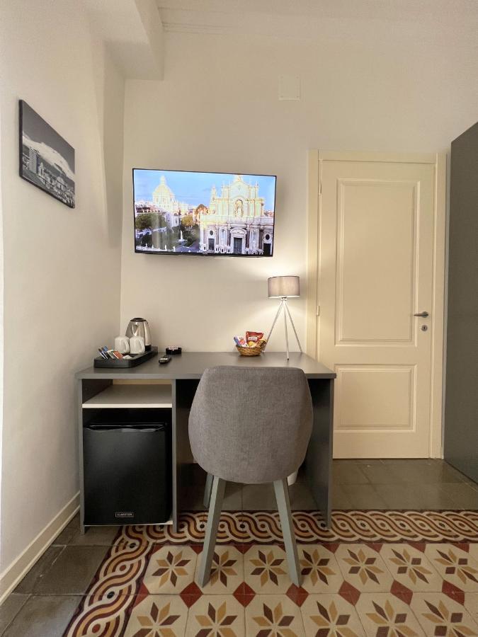 Nove Volte B&B Catania Ngoại thất bức ảnh