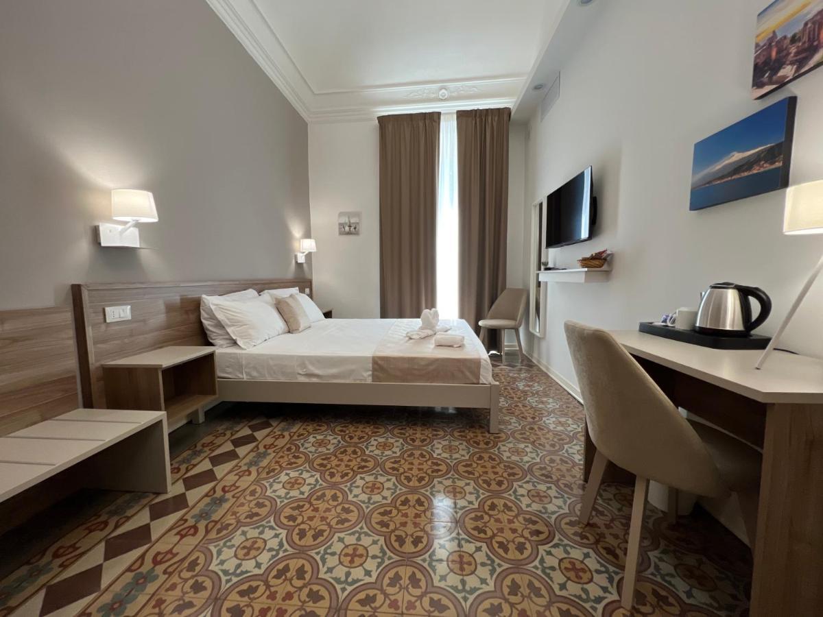 Nove Volte B&B Catania Ngoại thất bức ảnh