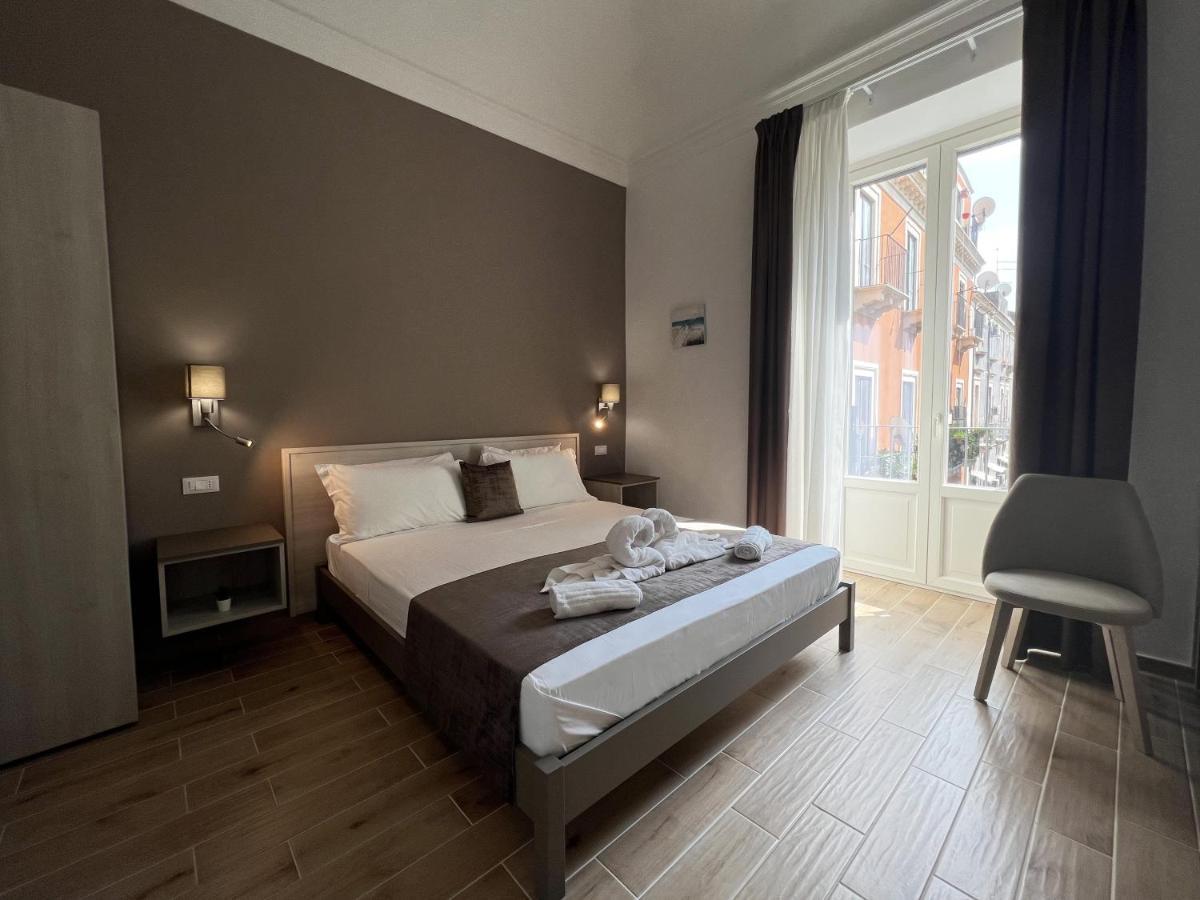 Nove Volte B&B Catania Ngoại thất bức ảnh